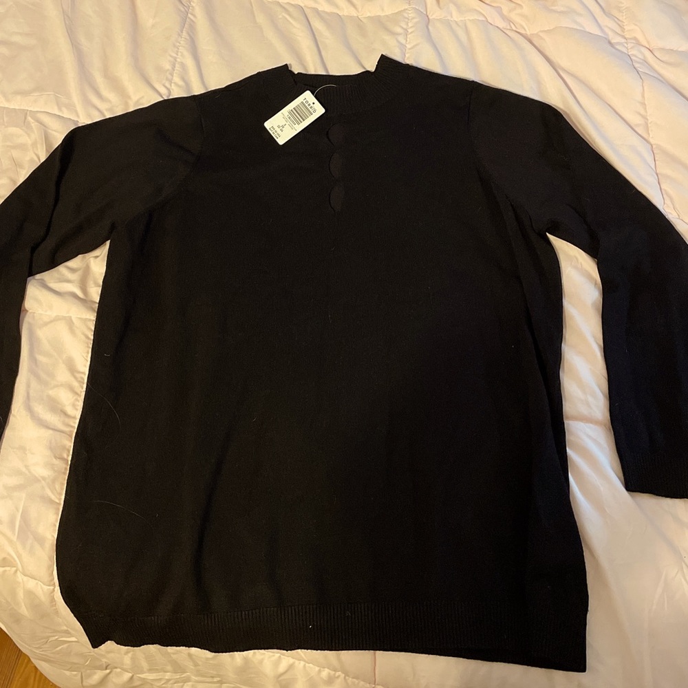 3X NWT Torrid Black Keyhole Pullover Sweater